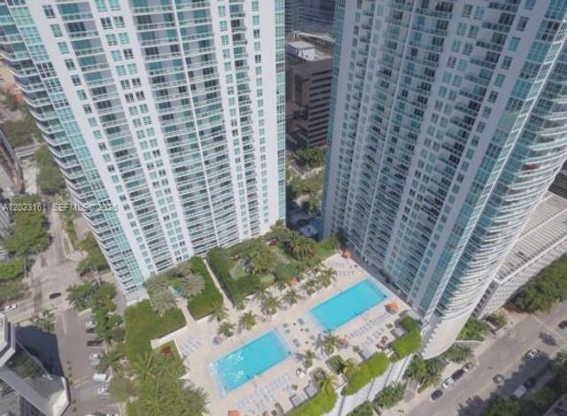 950 Brickell Bay Dr 1701, Miami, FL 33131