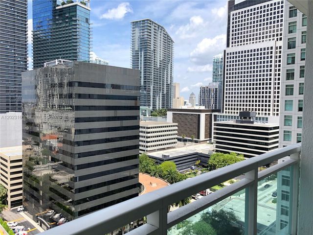 950 Brickell Bay Dr 1701, Miami, FL 33131