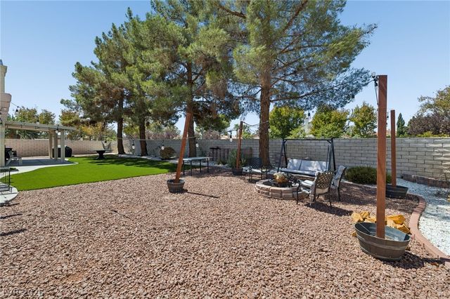 5625 Clay Ridge Road, North Las Vegas, NV 89031