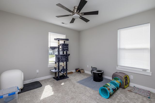 85 N LUNA LN, Columbia, MO 65201