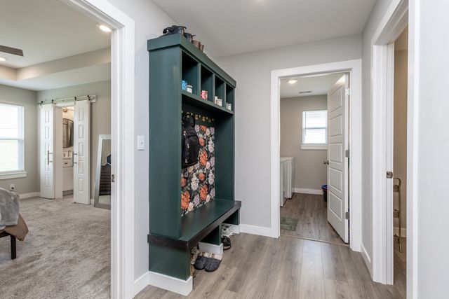 85 N LUNA LN, Columbia, MO 65201