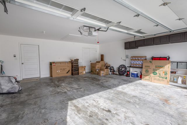 85 N LUNA LN, Columbia, MO 65201