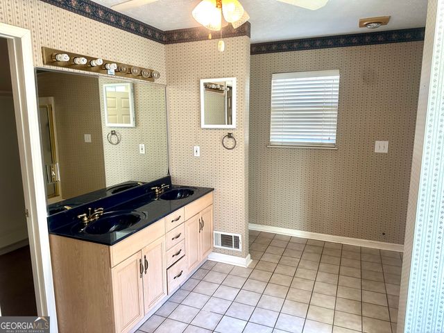 248 Manley Road, Griffin, GA 30223