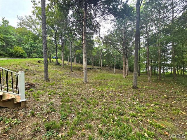 1051 S Lakeview Drive, De Soto, MO 63020