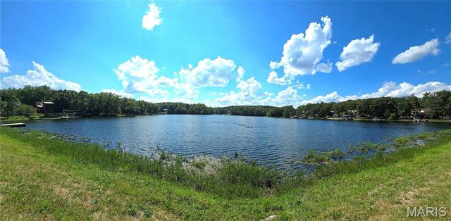 1051 S Lakeview Drive, De Soto, MO 63020