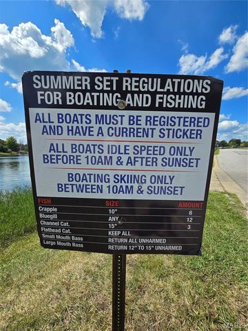 1051 S Lakeview Drive, De Soto, MO 63020