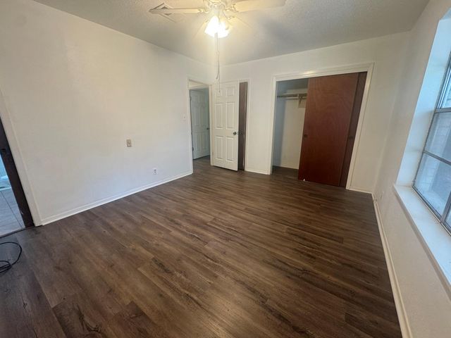 706 University Avenue, Wharton, TX 77488