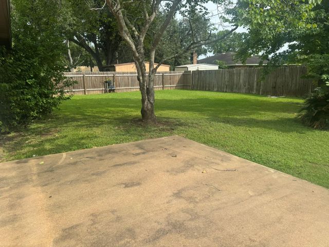 706 University Avenue, Wharton, TX 77488