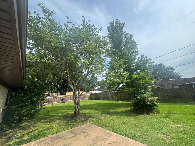 706 University Avenue, Wharton, TX 77488