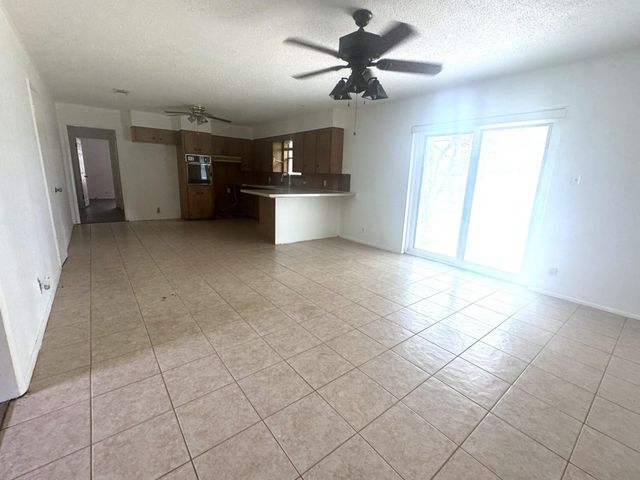 706 University Avenue, Wharton, TX 77488