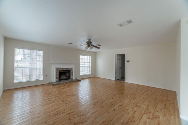 51 Fire Flicker Place, The Woodlands, TX 77381