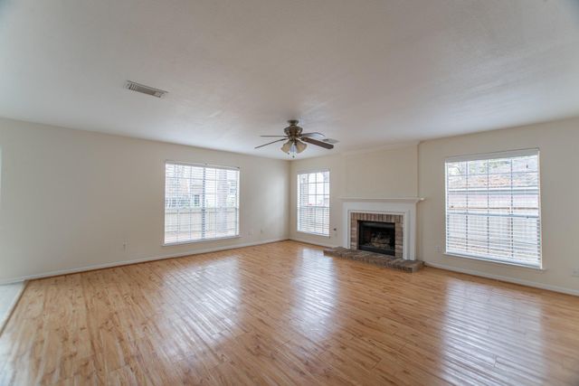 51 Fire Flicker Place, The Woodlands, TX 77381