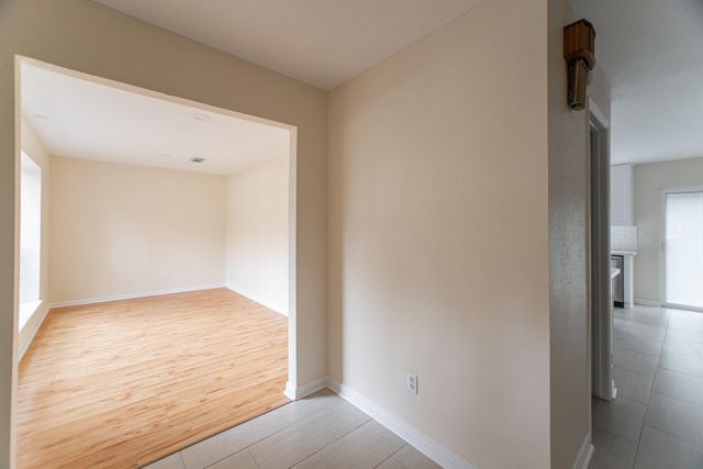 51 Fire Flicker Place, The Woodlands, TX 77381