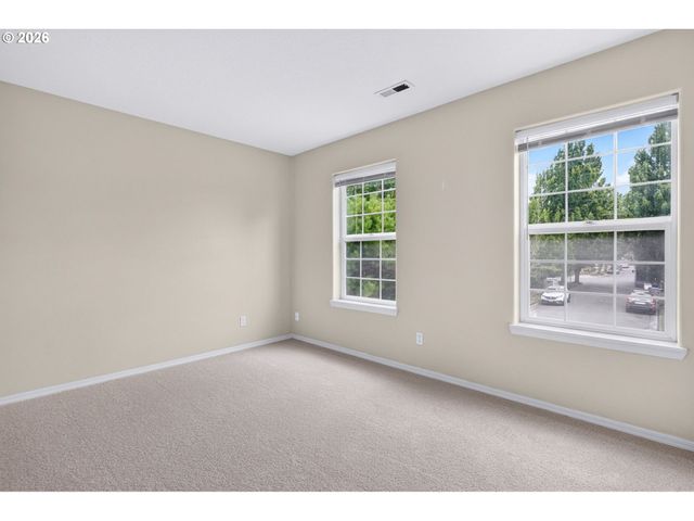 16972 Nw ARIZONA Dr, Beaverton, OR 97006