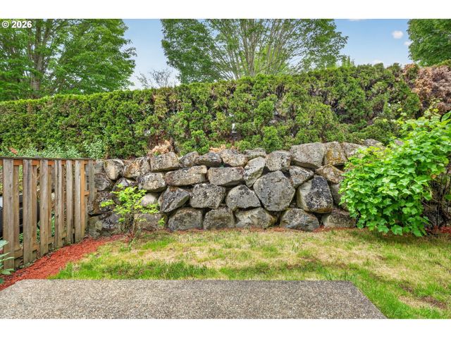 16972 Nw ARIZONA Dr, Beaverton, OR 97006