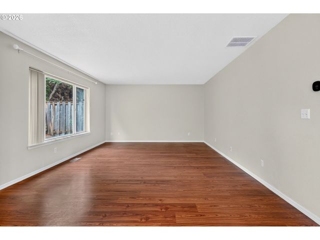 16972 Nw ARIZONA Dr, Beaverton, OR 97006