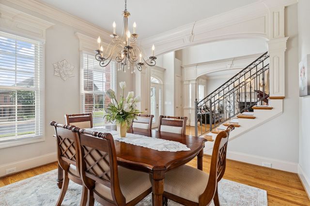 815 Stonebrook Dr, Lebanon, TN 37087