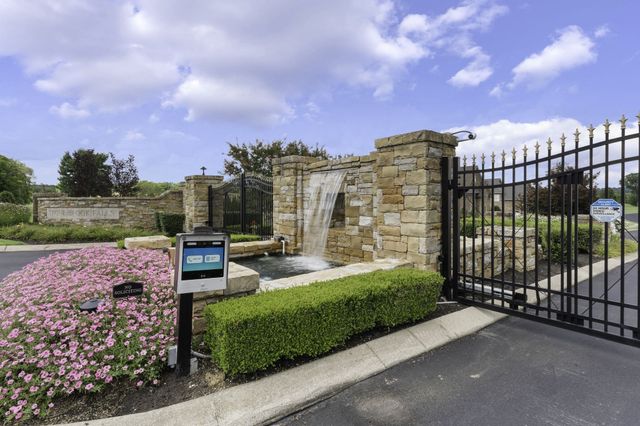 815 Stonebrook Dr, Lebanon, TN 37087