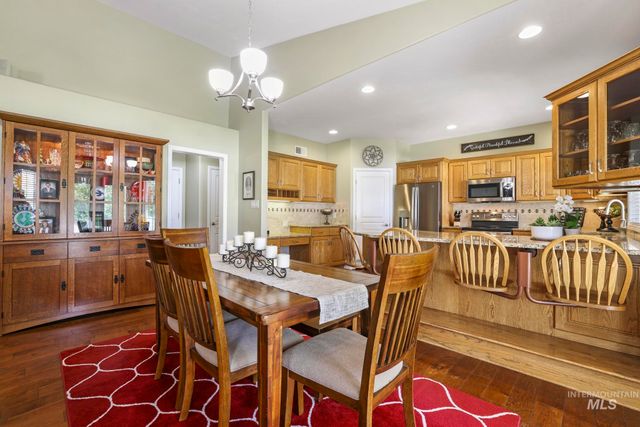 1919 Candleridge Dr, Twin Falls, ID 83301