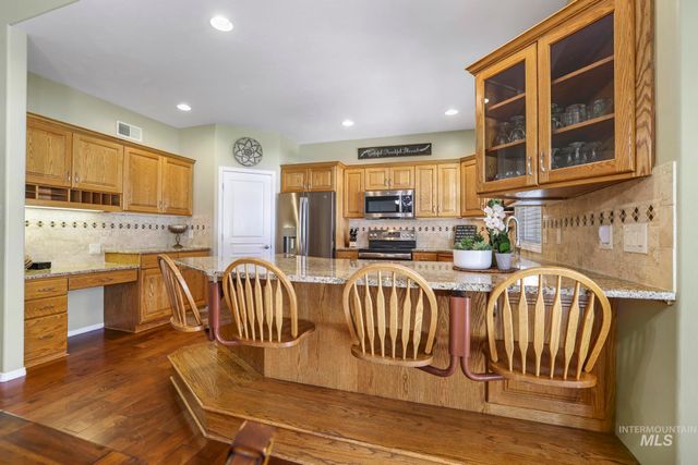 1919 Candleridge Dr, Twin Falls, ID 83301