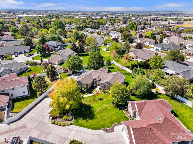 1919 Candleridge Dr, Twin Falls, ID 83301