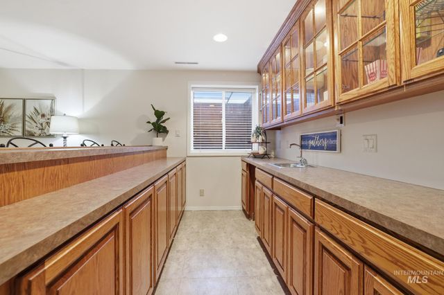 1919 Candleridge Dr, Twin Falls, ID 83301