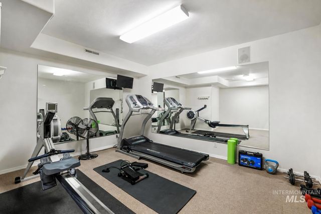 1919 Candleridge Dr, Twin Falls, ID 83301