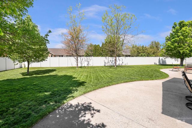 1919 Candleridge Dr, Twin Falls, ID 83301