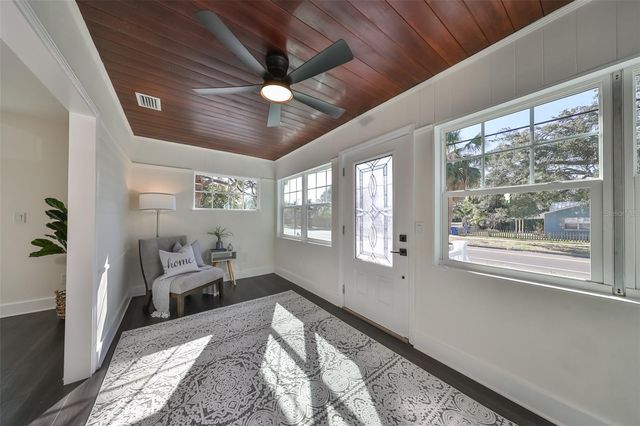 1846 3RD STREET S, St Petersburg, FL 33705