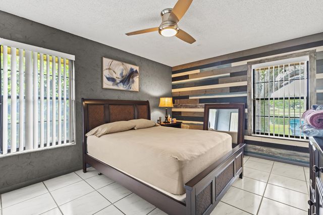 8272 Blue Cypress Drive, Lake Worth, FL 33467