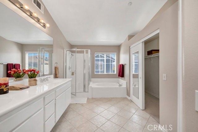 108 Peppertree, Monrovia, CA 91016