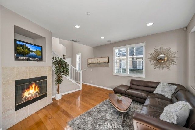 108 Peppertree, Monrovia, CA 91016