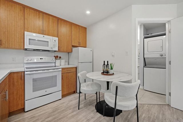 1271 Foley Avenue, Santa Clara, CA 95051