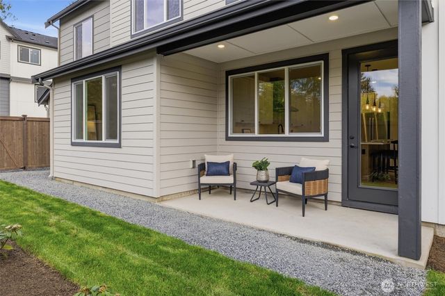 414 222nd Place SE, Sammamish, WA 98074