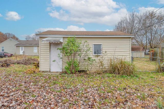 1724 Sycamore Street, Granite City, IL 62040