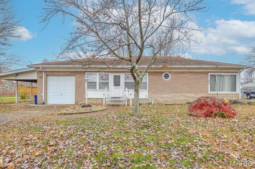 1724 Sycamore Street, Granite City, IL 62040