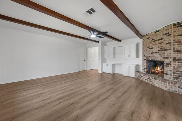 210 Ridgemont Drive, Alvin, TX 77511