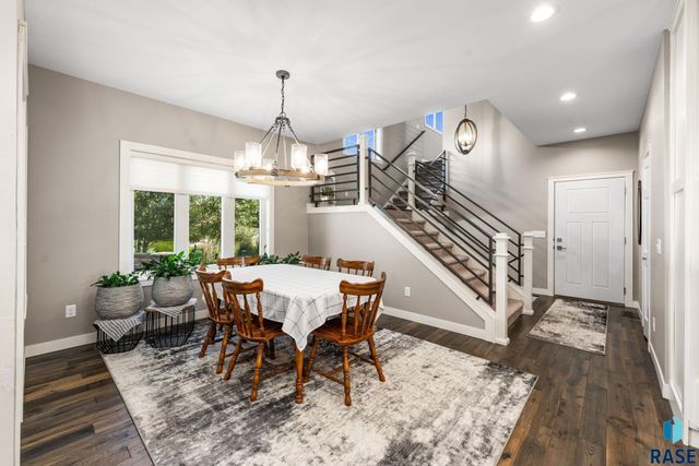 2905 W 77th St Street, Sioux Falls, SD 57108