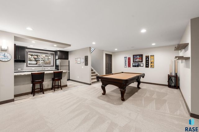 2905 W 77th St Street, Sioux Falls, SD 57108