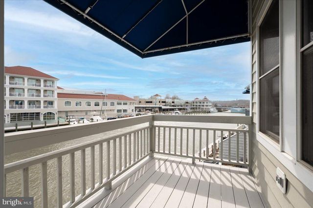 8047 WINDWARD KEY DR, Chesapeake Beach, MD 20732