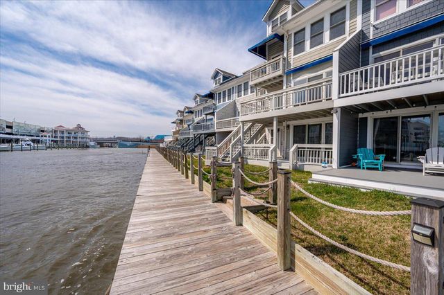 8047 WINDWARD KEY DR, Chesapeake Beach, MD 20732