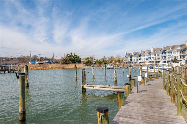 8047 WINDWARD KEY DR, Chesapeake Beach, MD 20732