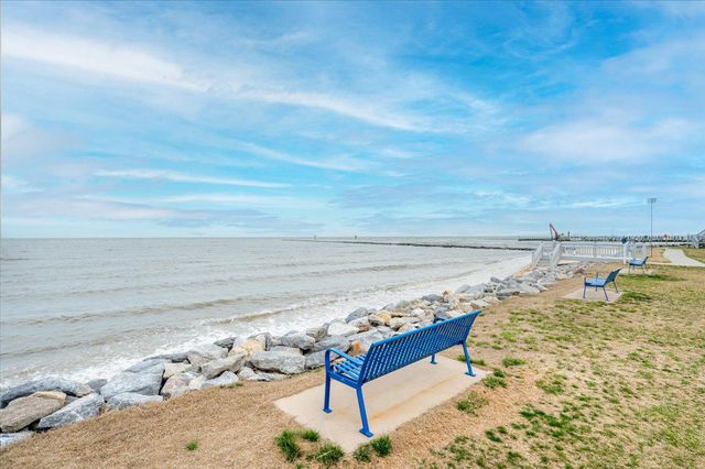 8047 WINDWARD KEY DR, Chesapeake Beach, MD 20732