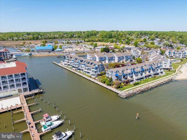 8047 WINDWARD KEY DR, Chesapeake Beach, MD 20732
