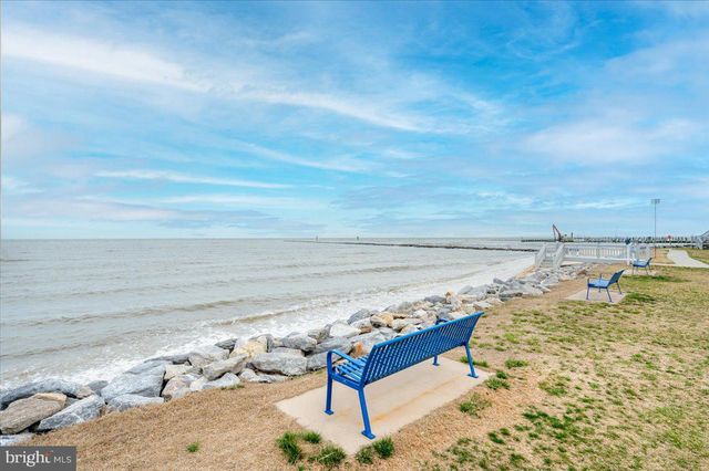 8047 WINDWARD KEY DR, Chesapeake Beach, MD 20732