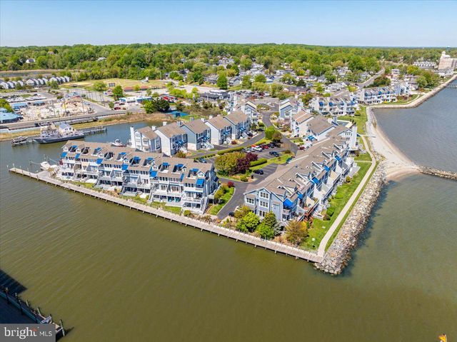 8047 WINDWARD KEY DR, Chesapeake Beach, MD 20732