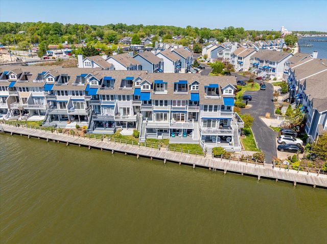 8047 WINDWARD KEY DR, Chesapeake Beach, MD 20732