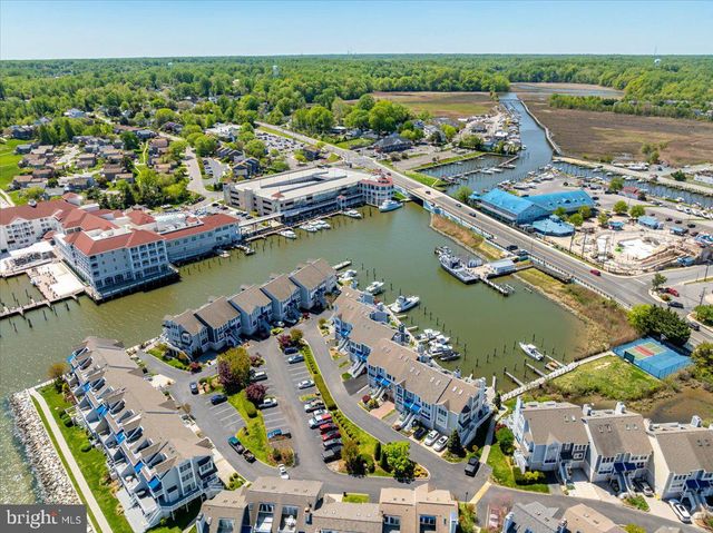 8047 WINDWARD KEY DR, Chesapeake Beach, MD 20732