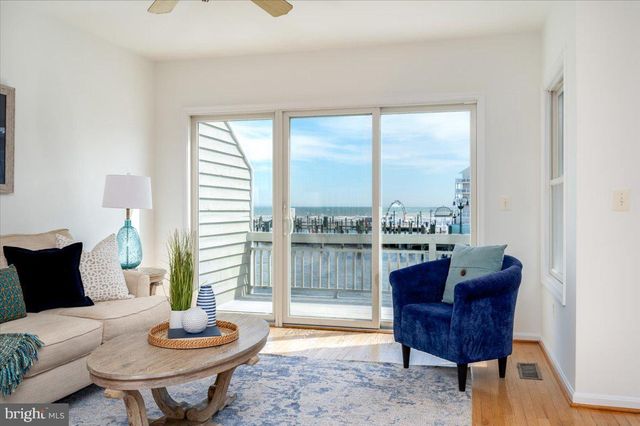 8047 WINDWARD KEY DR, Chesapeake Beach, MD 20732