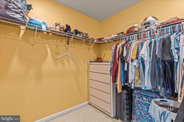 3307 GLEN HOLLOW DR, Dover, PA 17315